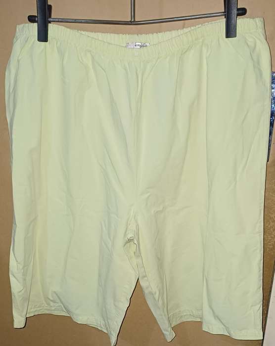 Ladies - Shorts - Make - Merian Hall - Size - L