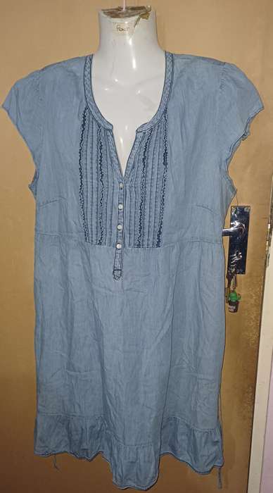 Ladies - Jeans Dress - Make - Woolworths - Size - 18