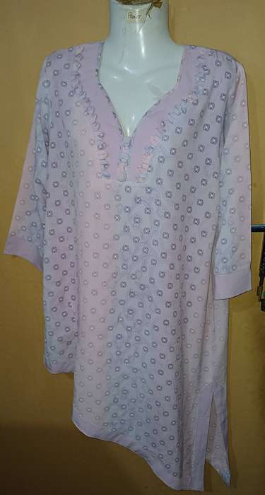 Ladies - Multicolored Long Top - Make - no make - Size - no size