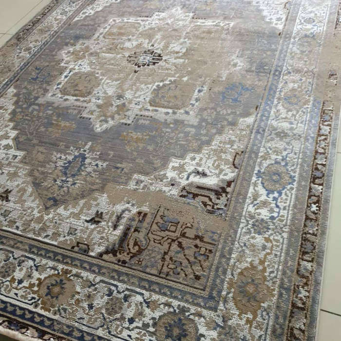 Turkish  Carpet  Grey & Beige  2.4m x 3.4m