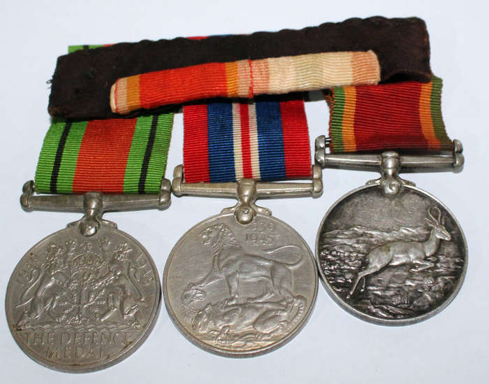 WW2 group all named to 614745 L.M Venter