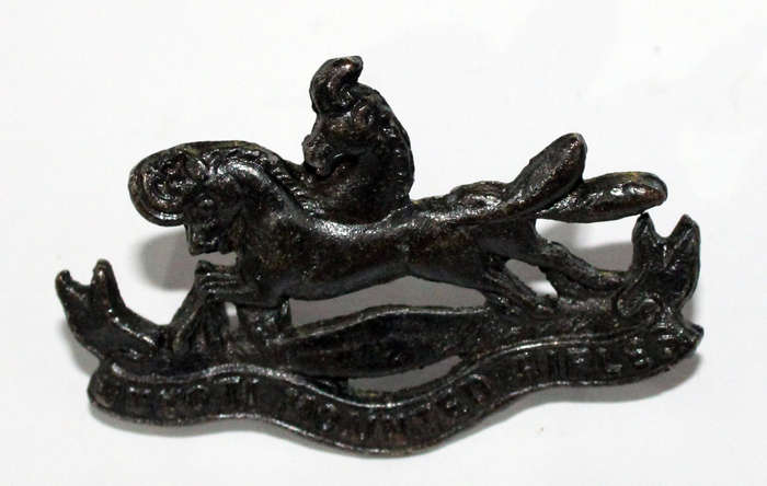 Umvoti Mounted Rifles cast cap badge