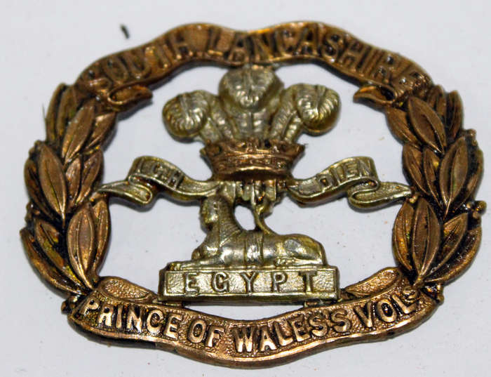 South Lancashire Regiment cap badge (damaged)
