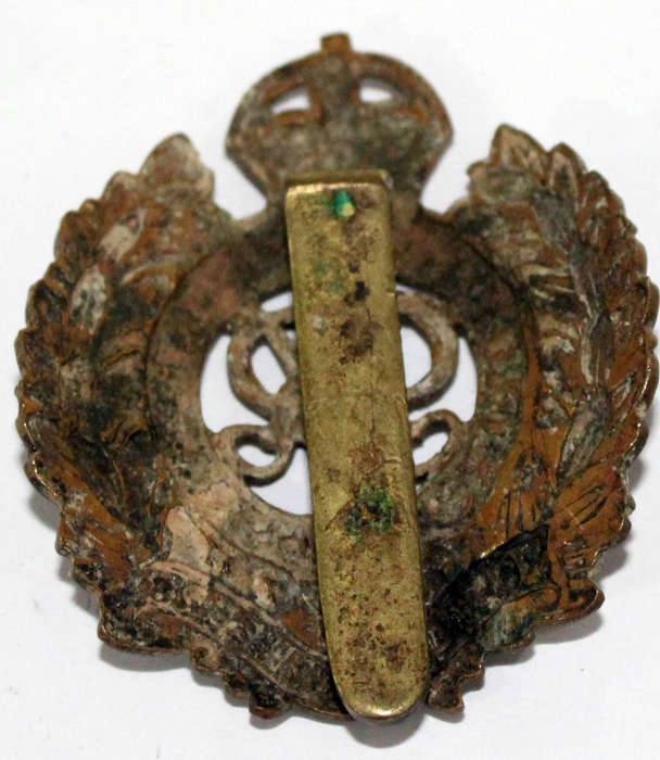 WW1 Royal Engineers Cap badge