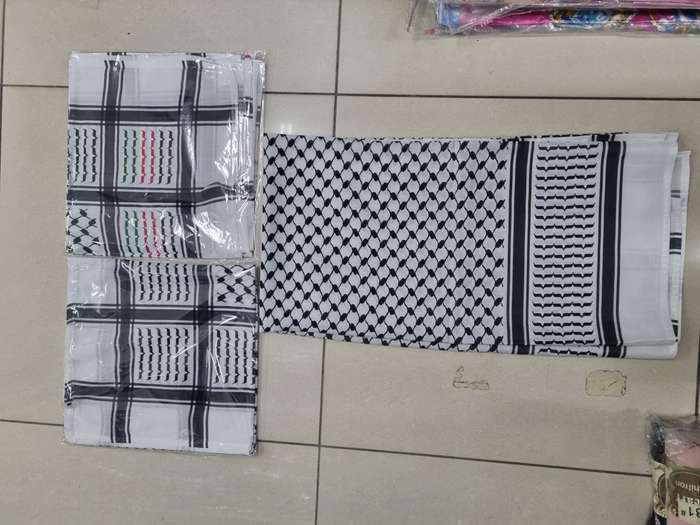Palestinian cotton kefiya scarf 130 cm x 130 cm square