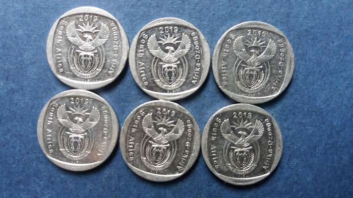 South Africa 2019 R2  Set with Kudu & Rights coins * 6 x coins*