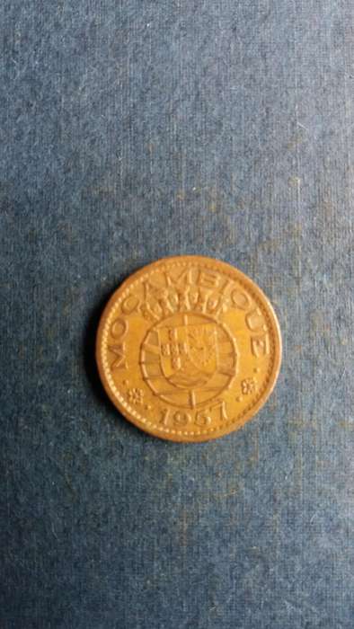 Mozambique 1957 50 Centavos