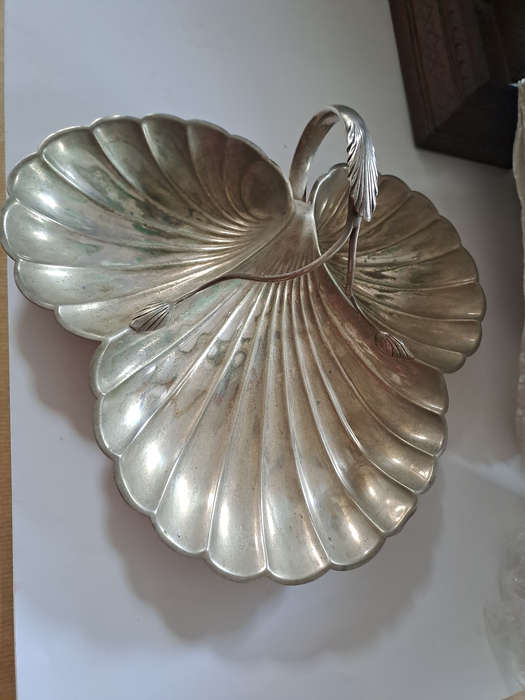 Silver EPNS Hallmarked 3 clam large dish. Uncleaned