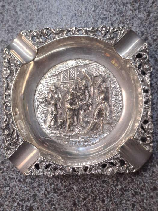 Vintage Dutch? Silver? hallmarked street music scene ashtray