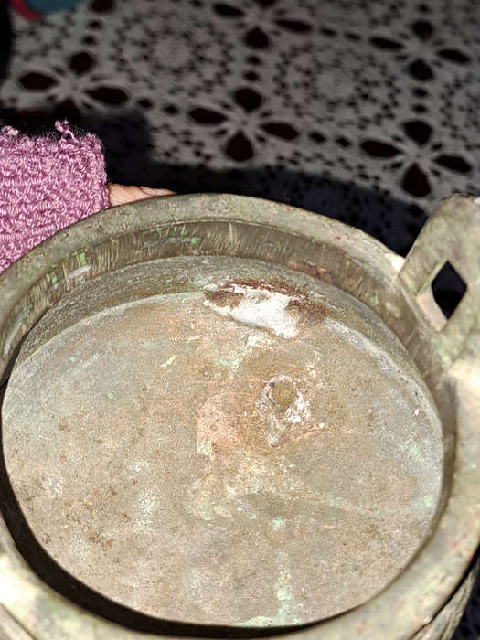 VERY old bronze chinese tripod censer