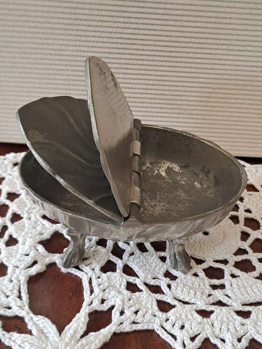 Vintage Hallmarked 2 lidded pewter trinket dish