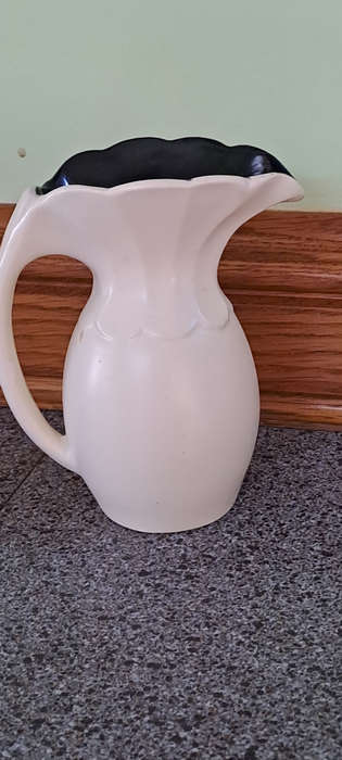 Stunning Burleigh Ware ceramic jug rare beautiful