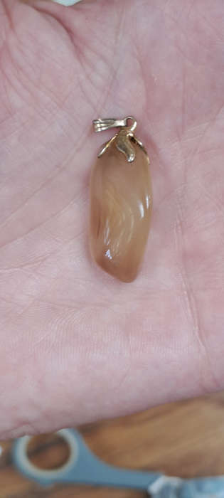 semi precious stone pendant