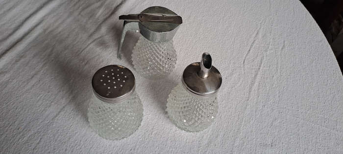 sugar, syrup and icing sugar vintage table set