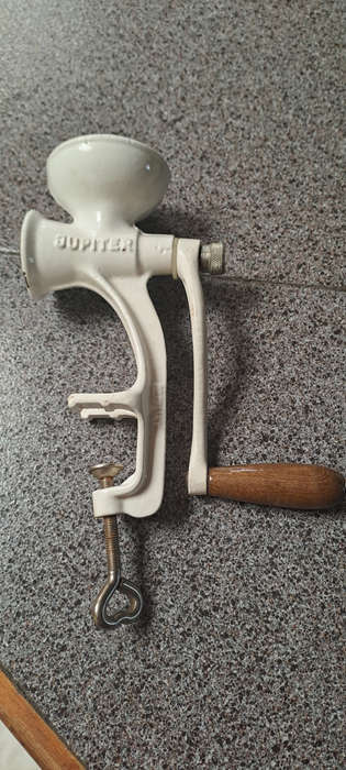Jupiter German poppy/ flax seed/mustard seed etc hand mill