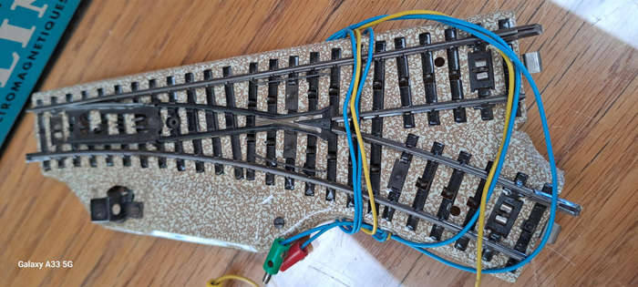 Marklin HO 5119 electric turn out/points Right
