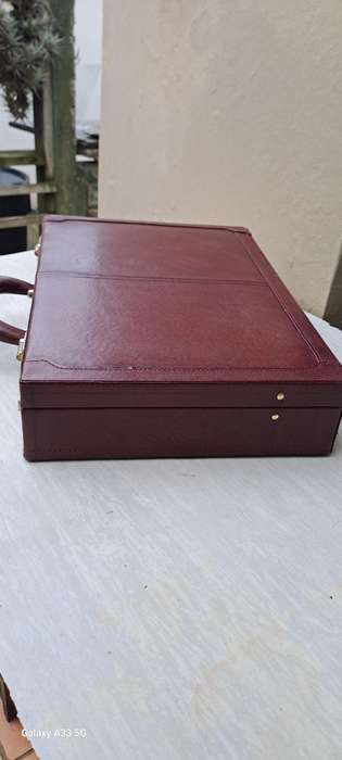 leather executive brief case burgundy brown