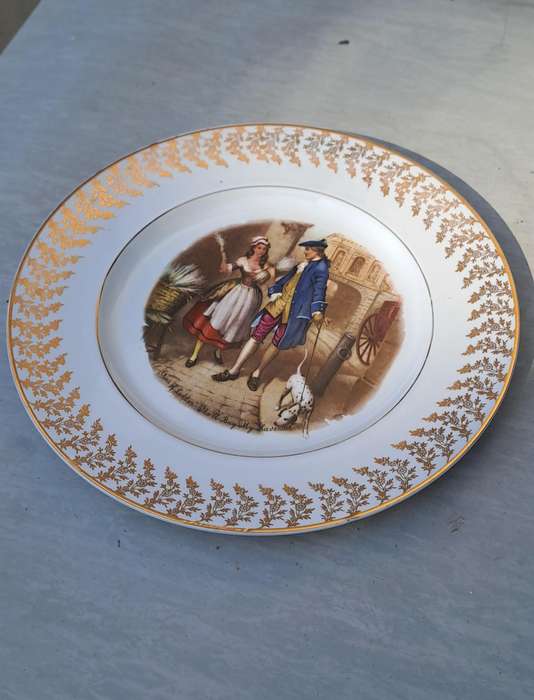 PORCELAIN PLATE LIVERPOOL - STROKE ON TRENT ENGLAND 25 CM
