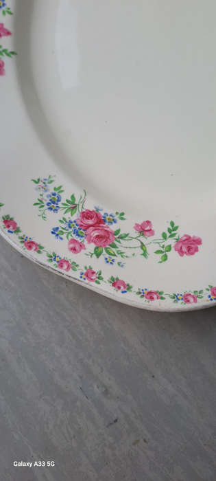 Stunning Wedgwood large oval rose platter Harmony Rose 36x28.5cm