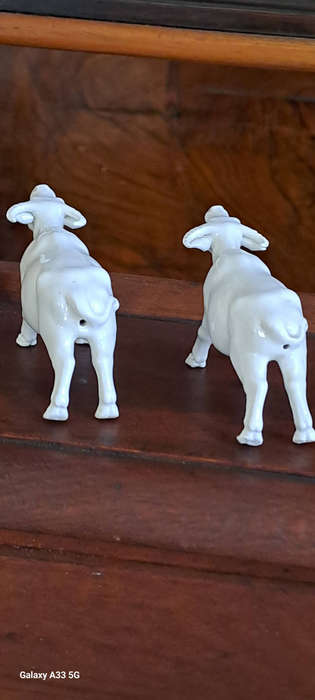 Blanc de Chine porcelain water buffalo antique