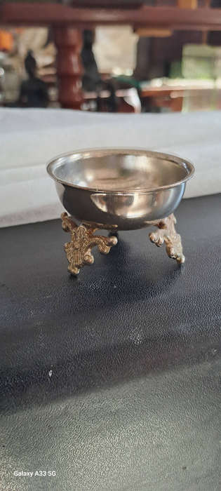 cute footed decorated pin dish or salt pot or many uses