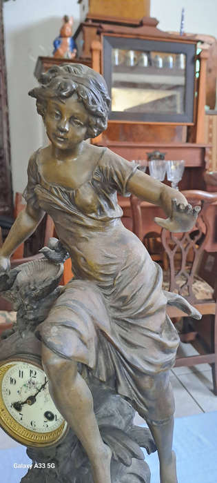 Louis & François Moreau, 'Premier Fruit', patinated spelter clock, H 52 cm