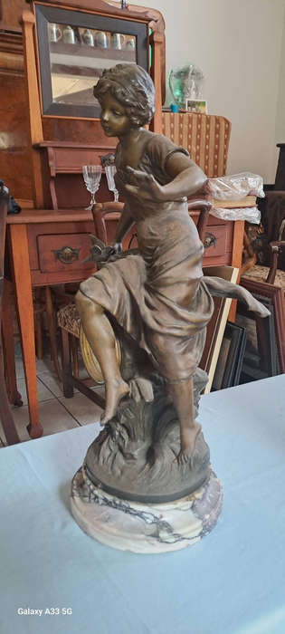Louis & François Moreau, 'Premier Fruit', patinated spelter clock, H 52 cm