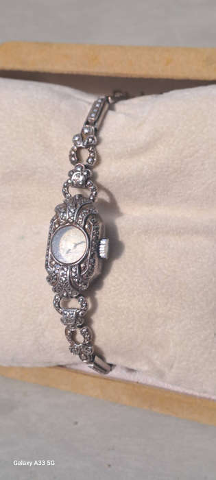 Stirling silver and marcasite vintage ladies watch stunning working keeping time 17 Jewels