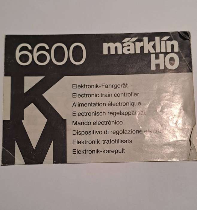 original Marklin  HO instruction booklet for the 6600 electric train controller