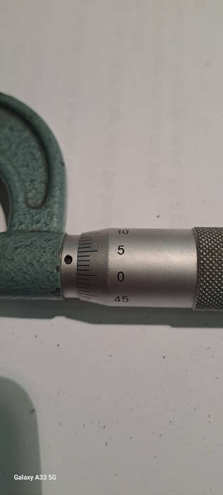 Mitutoyo micrometer in original case with paper