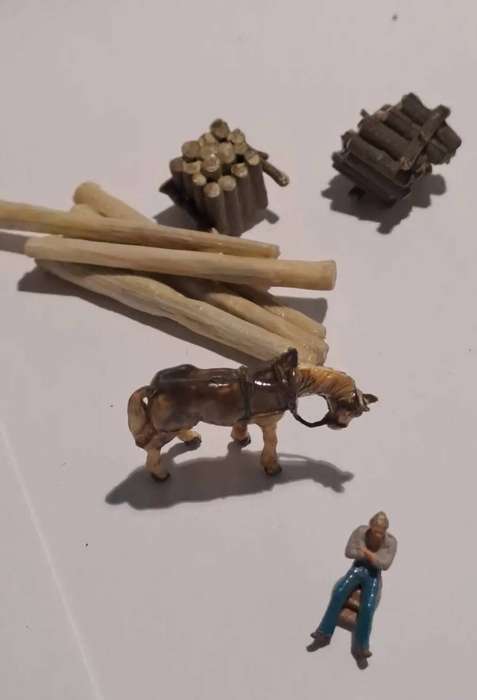 HO scale farm scenery