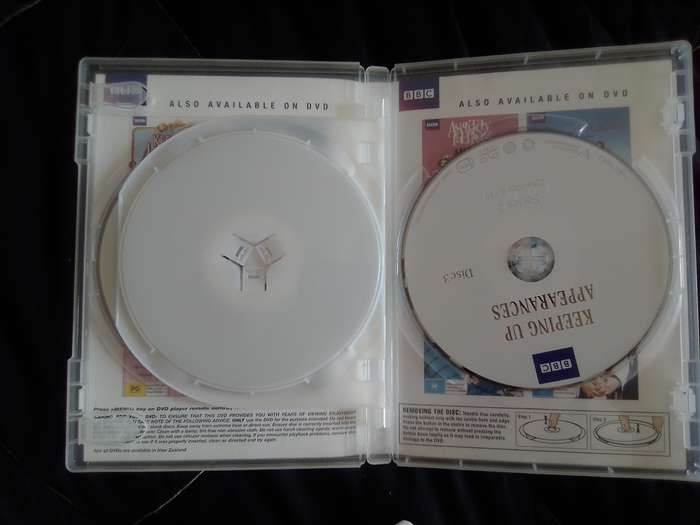 Keeping Up Appearances Series 1 & 2 DVD