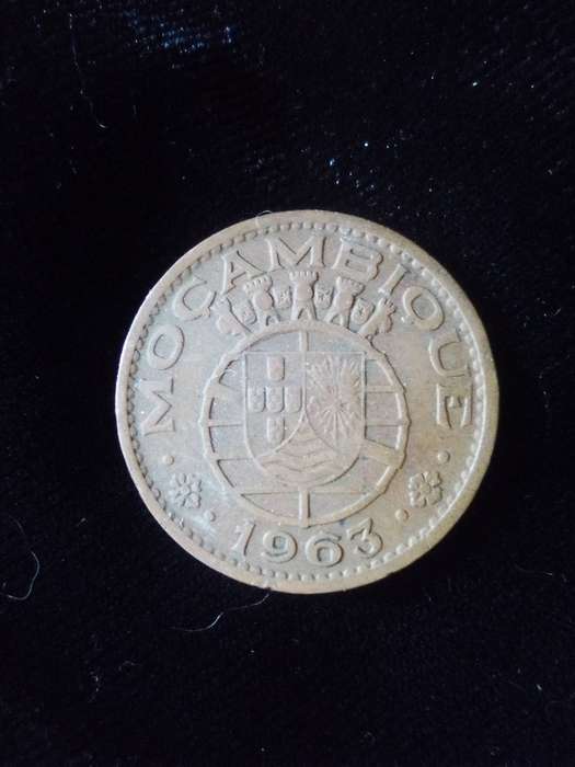 1963 Mozambique 1 Escudo