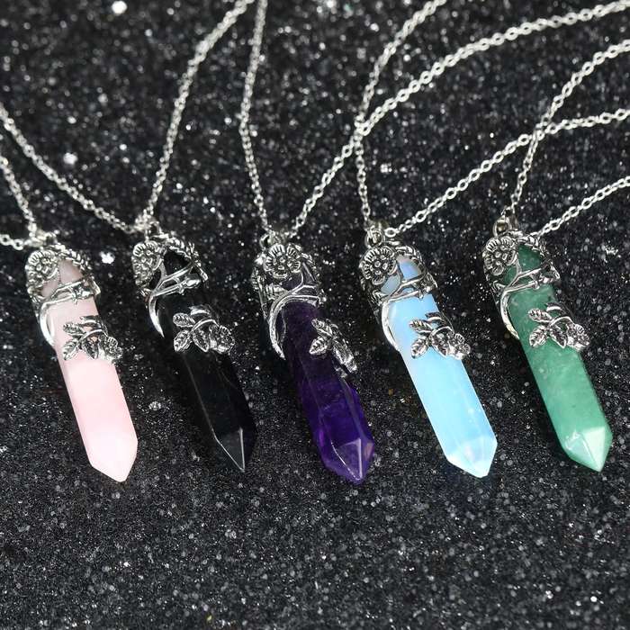 Green Aventurine Gemstone Pendant Necklace