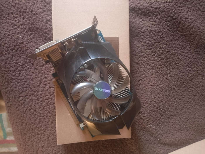Gigabyte GTX Graphic 1Gb