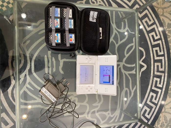 Nintendo ds complete with games bid for all !!!