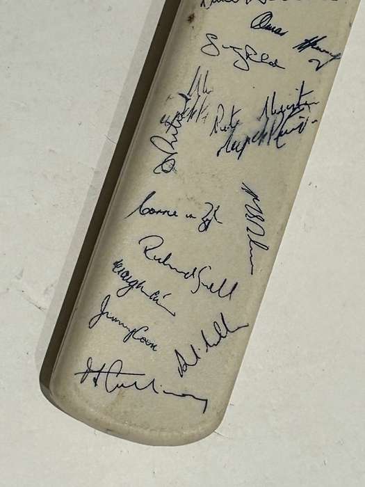Late 1990s South Africa CRICKET Board memorabilia Mini Bat