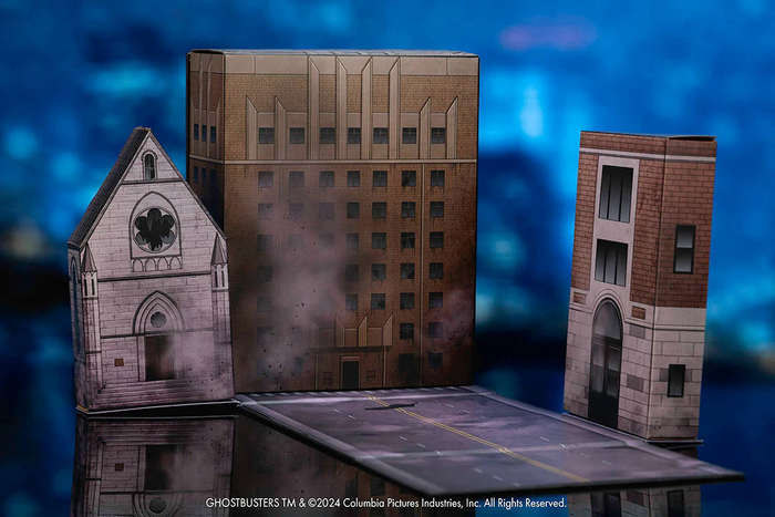 Jada Toys NEXT Level Exclusive GHOSTBUSTERS ECTO-1 & 6" STAY PUFT MARSHMALLOW MAN DIORAMA Nano scale