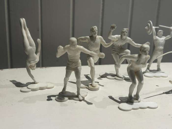 Genuine vintage 1964 Olympics Tokyo South African PEPSI Soda drinks promotional figures lot of 7