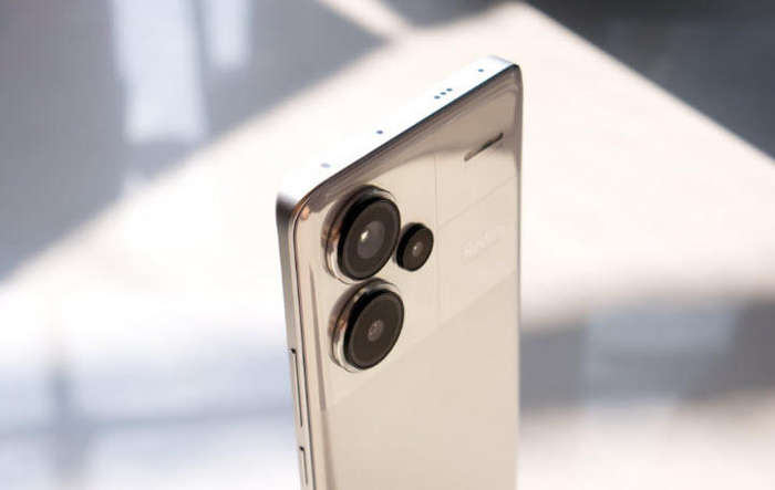White Xiaomi Redmi Note 13 Pro+ 8GB/256GB 5G 6.7 120Hz AMOLED Curved Screen 200MP Camera & NFC