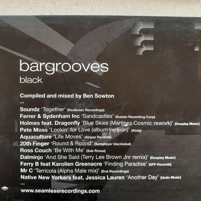 Bargrooves: Black - Various Artists (2004)