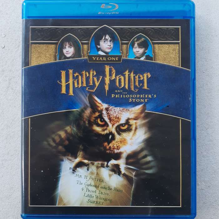Harry Potter And The Philosopher's Stone  [Blu-ray Movie]