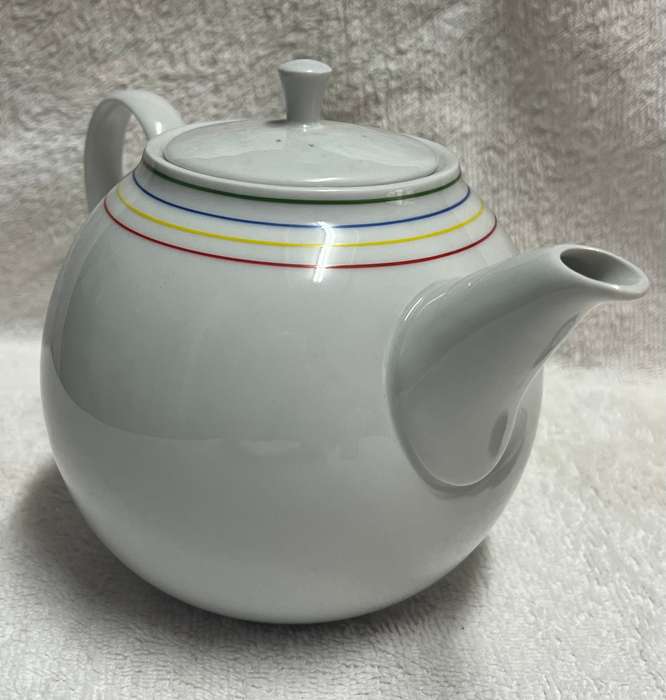 Tea Set - Porcelain