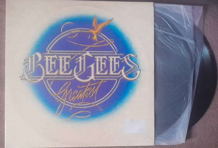 Bee Gees Double Vinyl *box inside slightly torn as shown in picture*