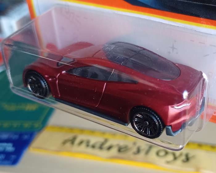 2021 Matchbox ~ 04/100 Tesla Roadster ~ Mint on Short card