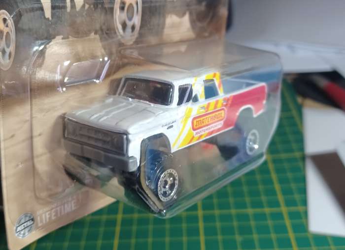 2024 Long Card ~ Matchbox Trucks 4/5 ~ 1968 Dodge D200