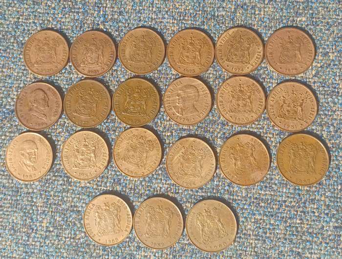 1970-1990 Republic 2c set in sequence