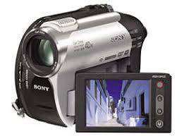 Sony HandyCam DCR-DVD608E WITH CHARGER AND CARRY BAG