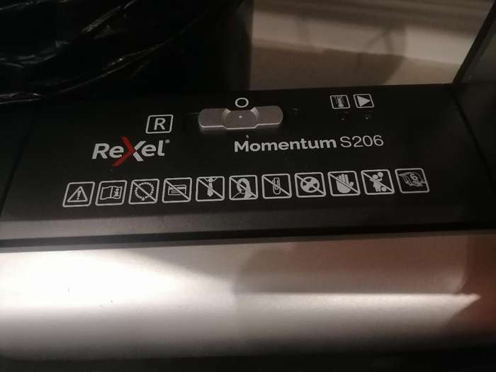 Rexel Momentum S206 Strip Cut Paper Shredder P2
