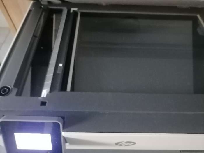 HP OfficeJet Pro 8013 All in One Printer*looks new, cartridges need to be replaced)
